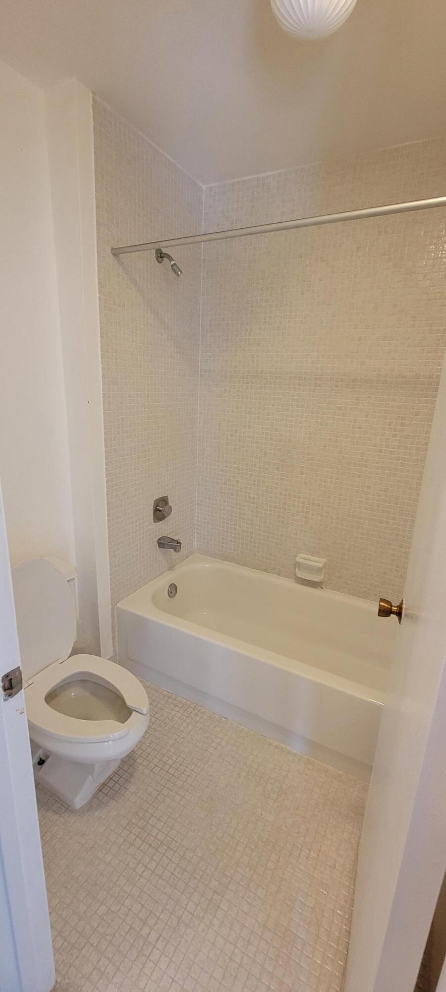 21476 Juego Circle, Unit 8E Boca Raton, FL 33433 - Photo 31 of 37 20220124_103820