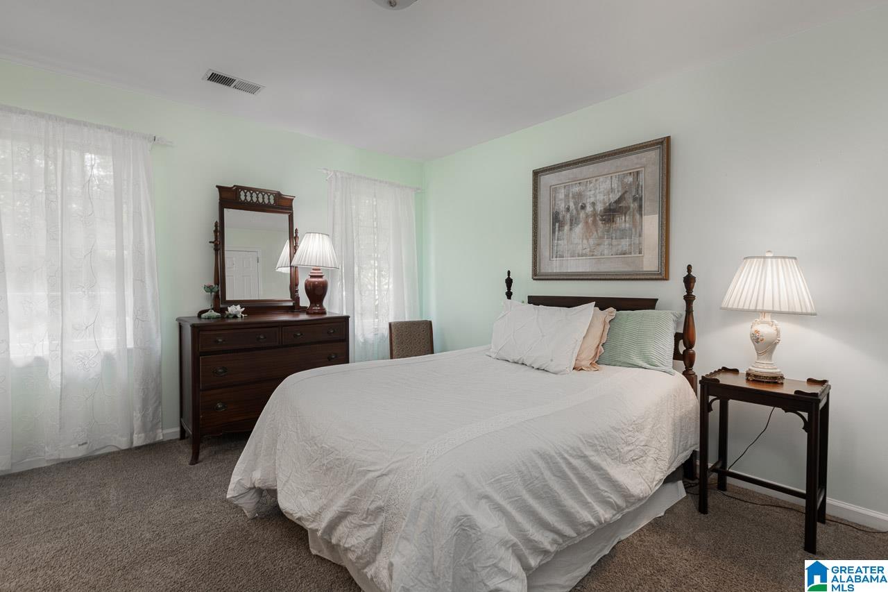616 Brooks Lane Birmingham, AL 35244 - Photo 28 of 38