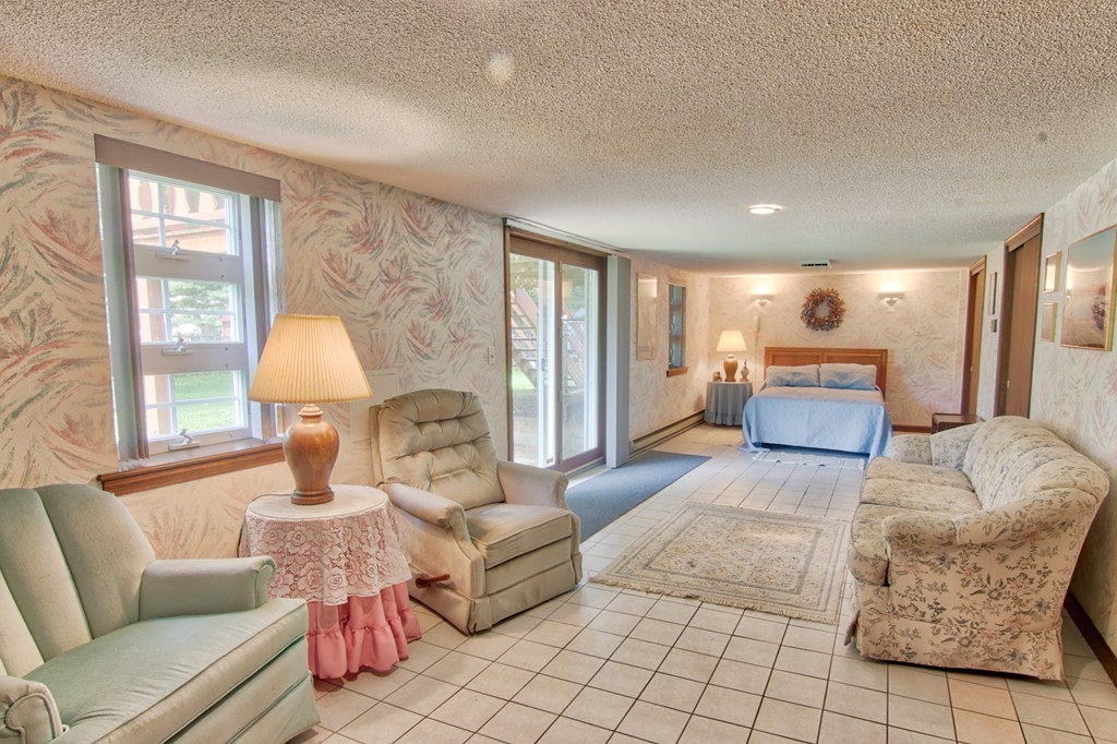 117 Silvin Road Chicopee, MA 01013 - Photo 14 of 20 Gallery Image 14