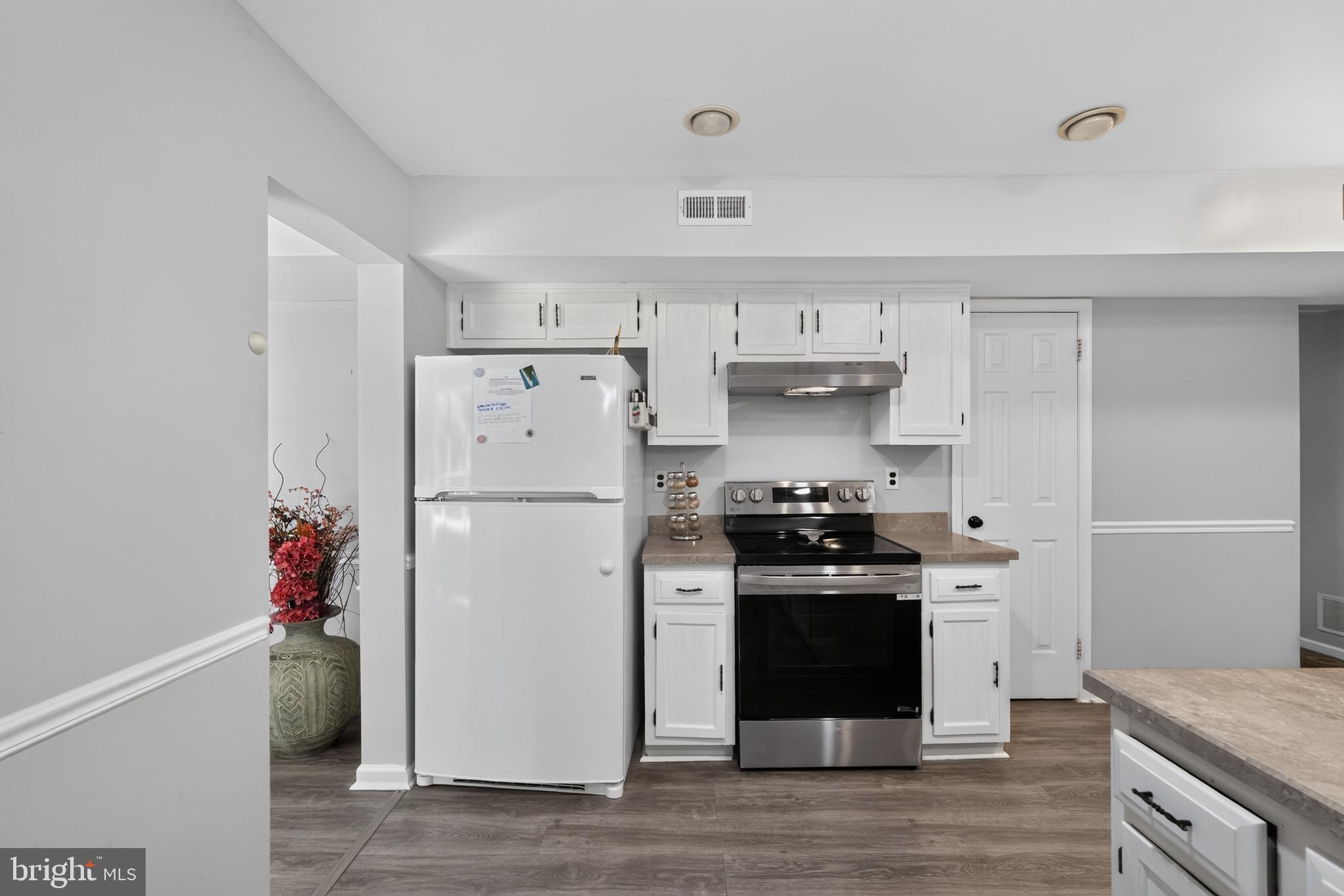 63 Deborah Road Richboro, PA 18954 - Photo 7 of 29 Gallery Image 7