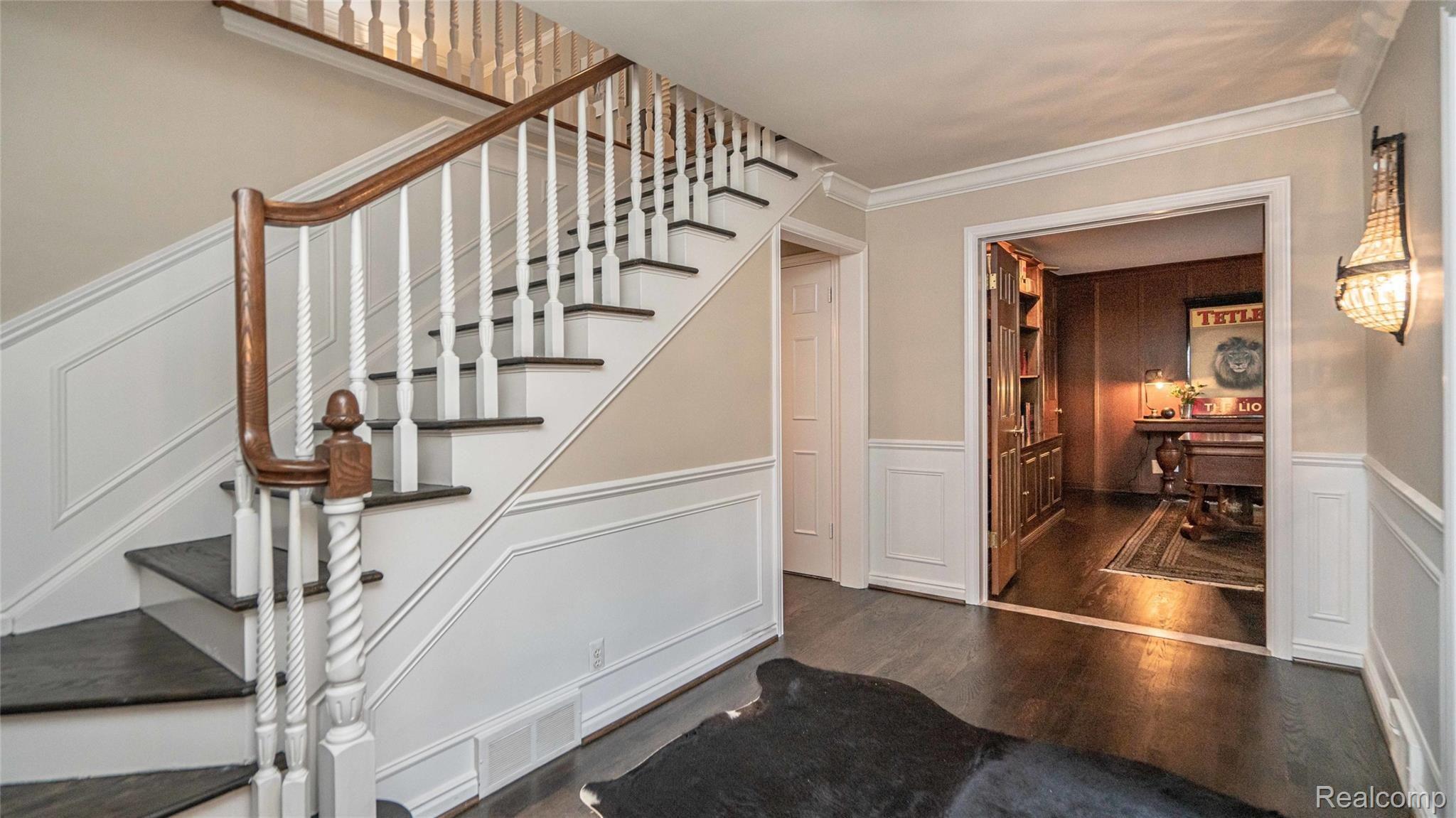 1020 North Cranbrook Road Bloomfield Hills, MI 48301 - Photo 33 of 80 -33 029_26.jpg