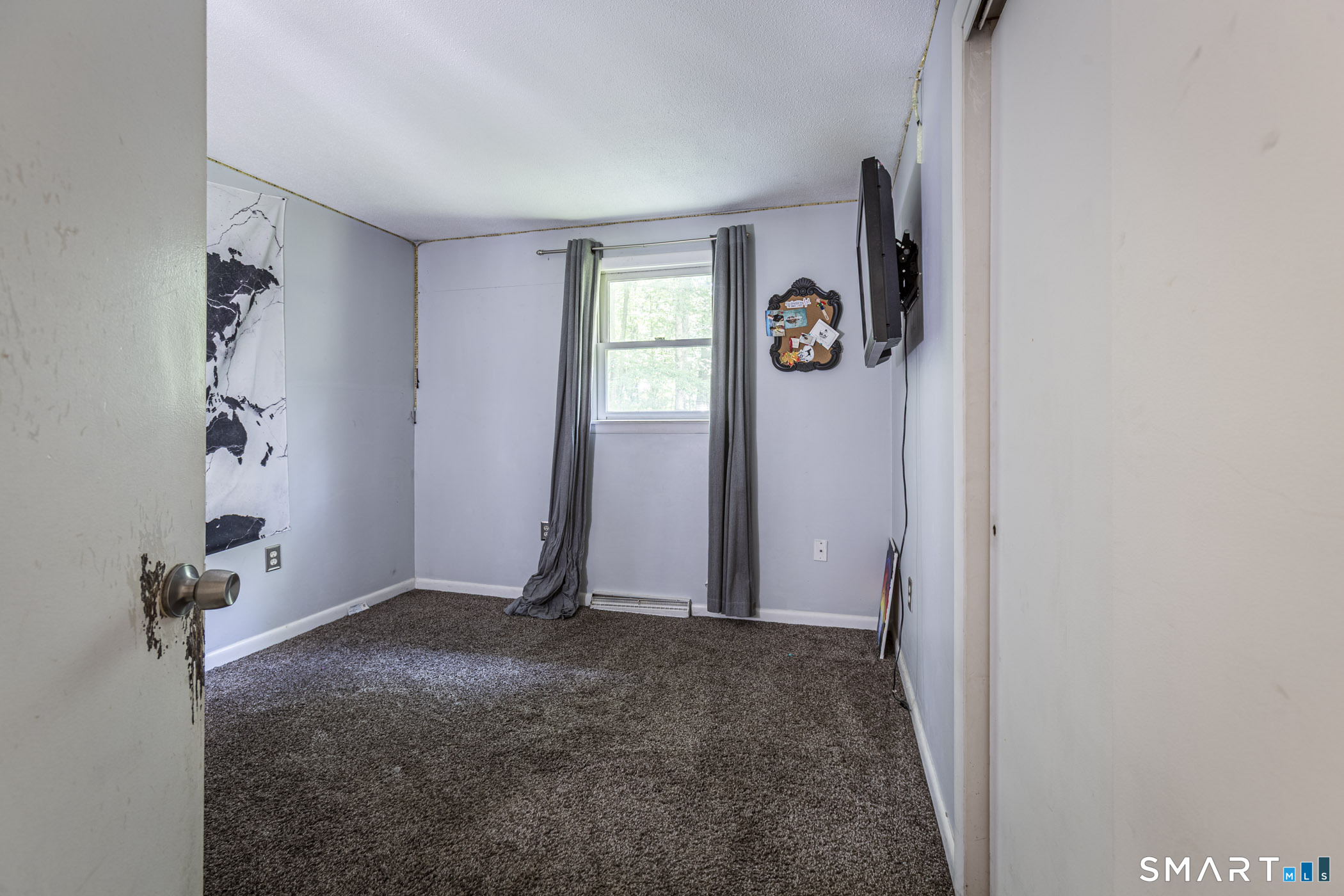 320 Three Mile Road Glastonbury, CT 06033 - Photo 13 of 39