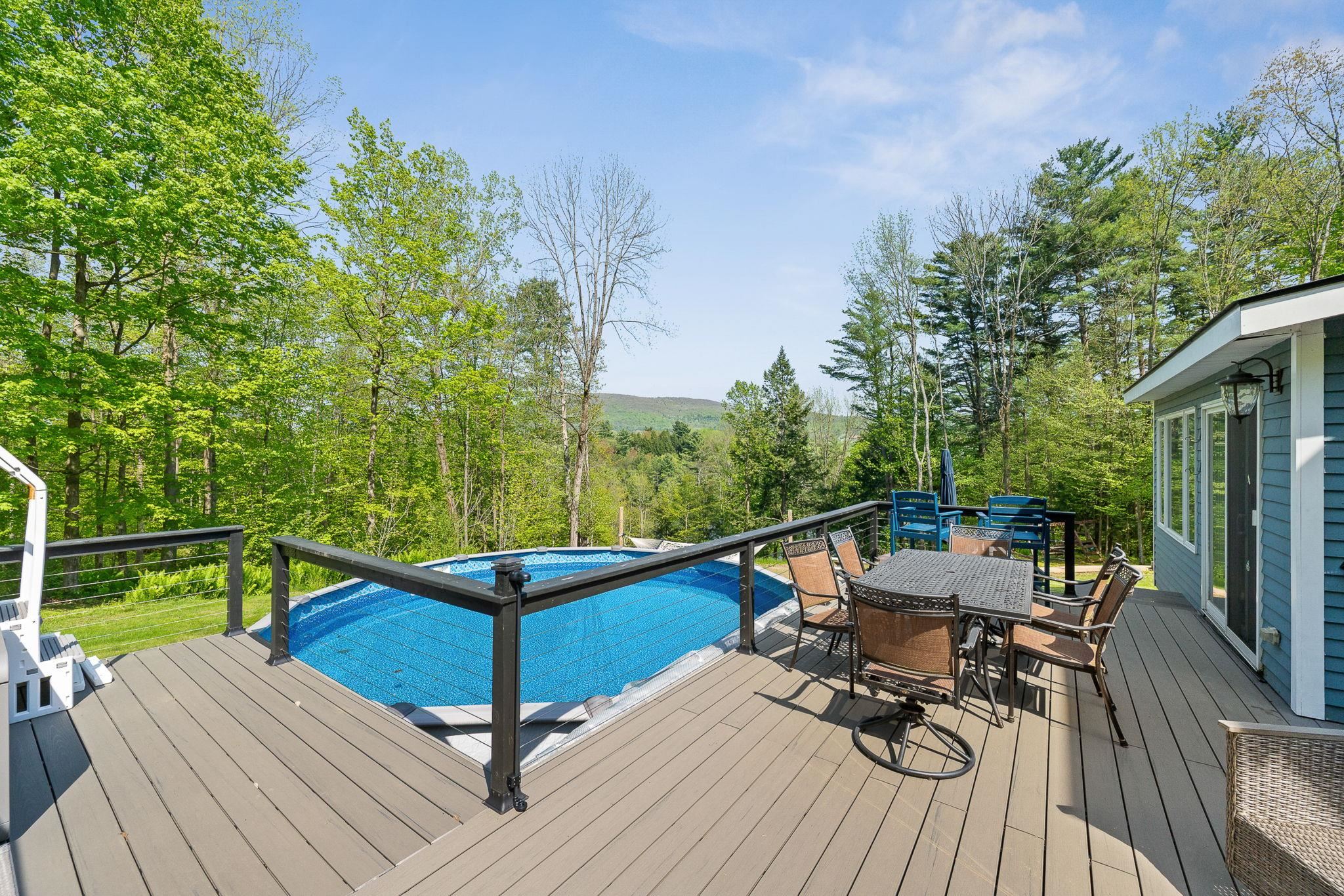 49 Edgewater Terrace Milton, VT 05468 - Photo 29 of 60