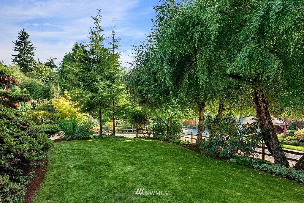 9016 192nd Street Southwest Edmonds, WA 98026 - Photo 25 of 25 Gallery Image 25