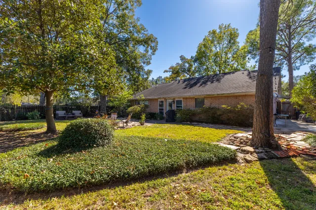a view of a house with garden