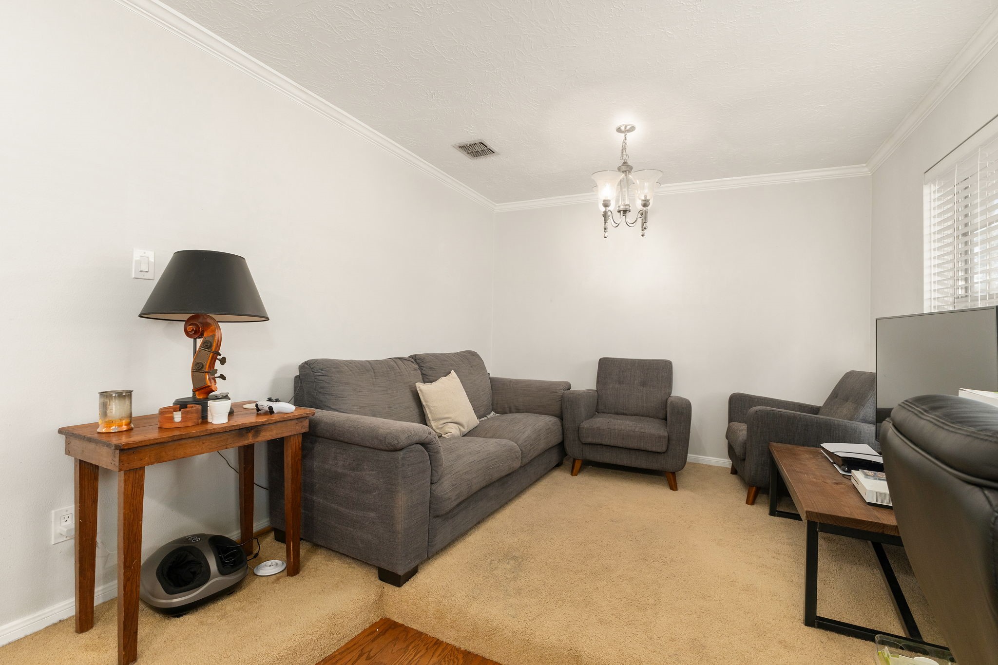 9262 Friendship Road Houston, TX 77080 - Photo 6 of 30