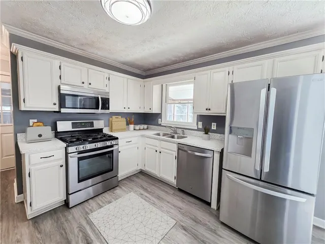 $2,100 | 116 Crossroads Estate Drive, Newnan, GA 30265