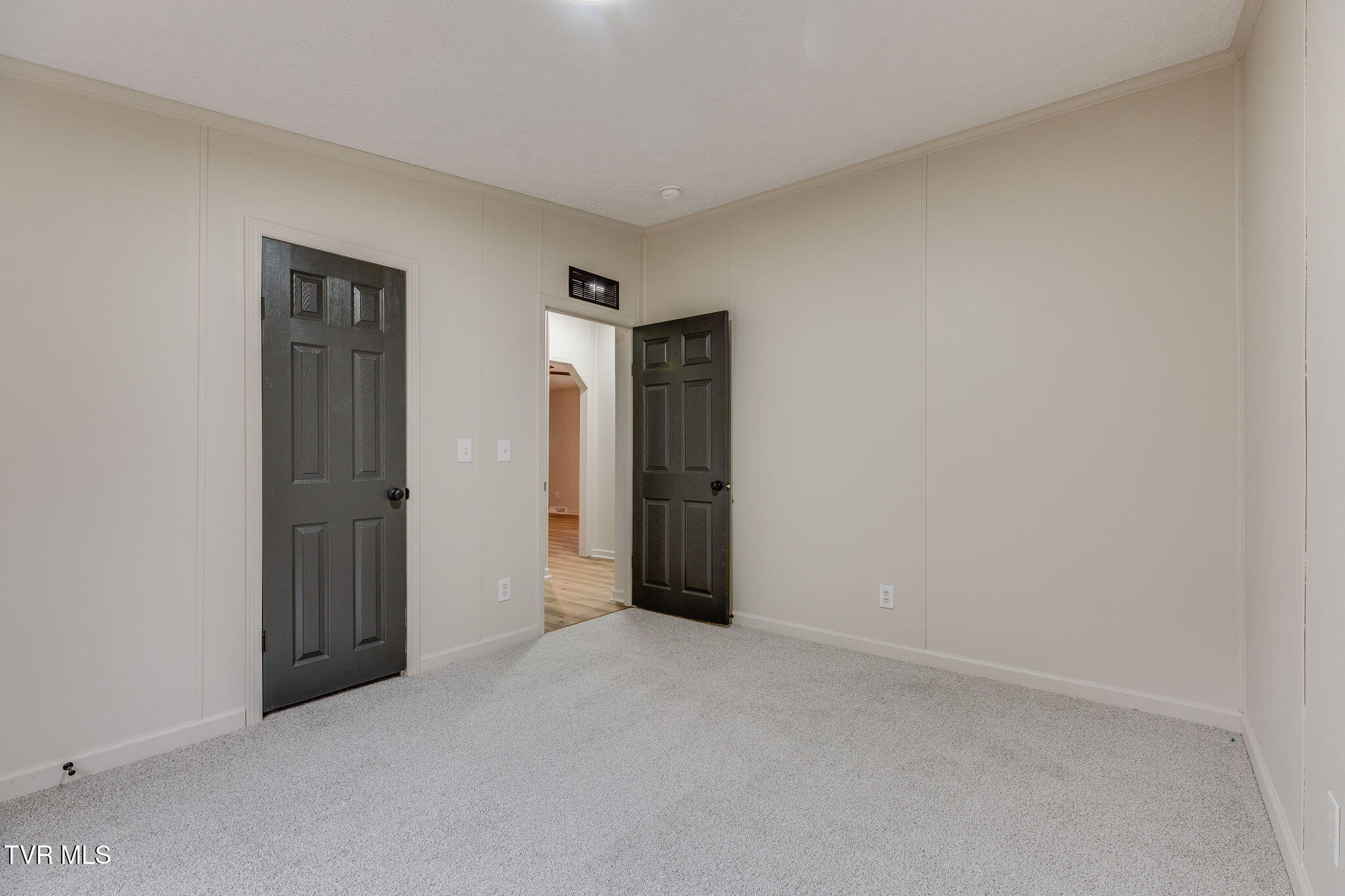 37308 Chestnut Mountain Road Damascus, VA 24236 - Photo 22 of 35 024