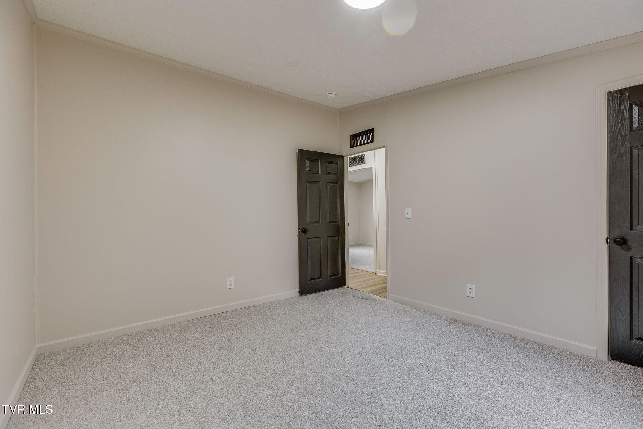37308 Chestnut Mountain Road Damascus, VA 24236 - Photo 25 of 35 027