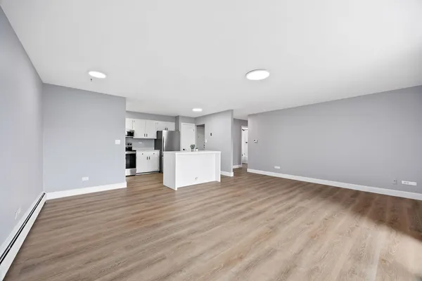 $249,900 | 4221 Saratoga Avenue, Unit 410A, Downers Grove, IL 60515