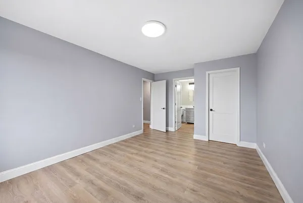 $249,900 | 4221 Saratoga Avenue, Unit 410A, Downers Grove, IL 60515