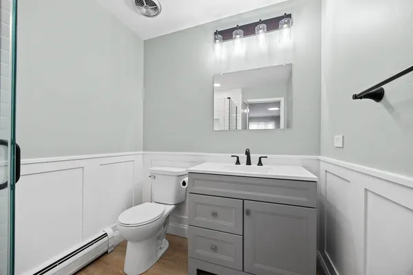 $249,900 | 4221 Saratoga Avenue, Unit 410A, Downers Grove, IL 60515