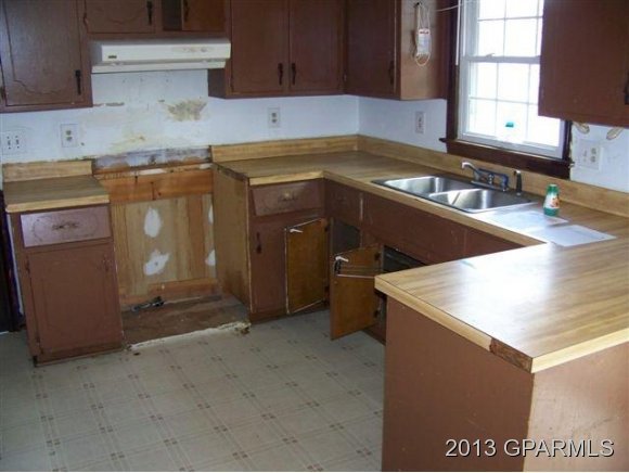 2398 Springhill Road Greenville, NC 27858 - Photo 6 of 10 Additional Photo