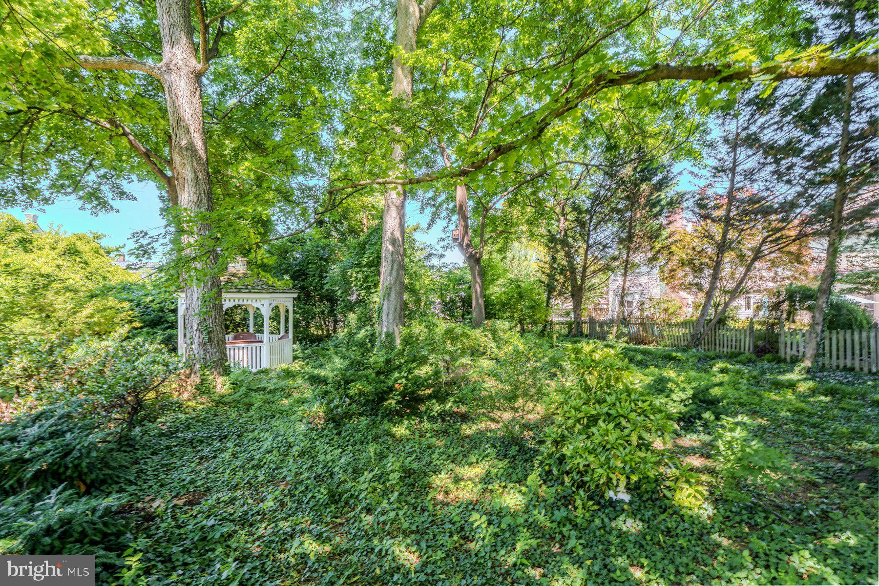 208 Edwards Ferry Road Northeast Leesburg, VA 20176 - Photo 70 of 76