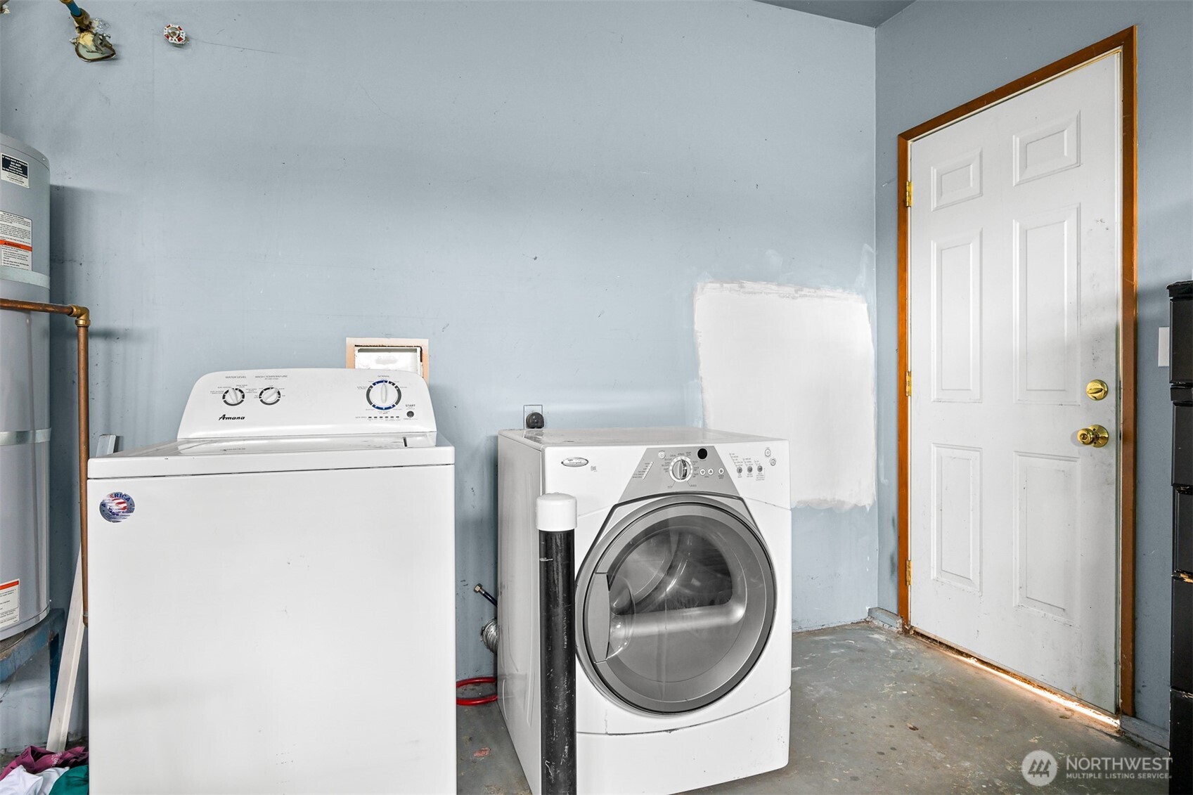 5315 Shields Road Ferndale, WA 98248 - Photo 26 of 36 a utility room with dryer and washer