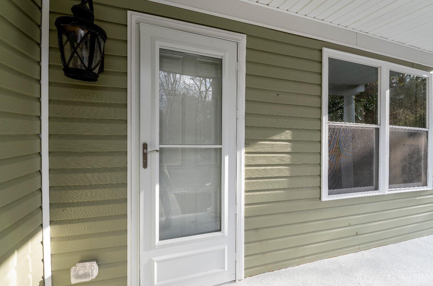 2380 Ebenezer Road Cincinnati, OH 45233 - Photo 4 of 31