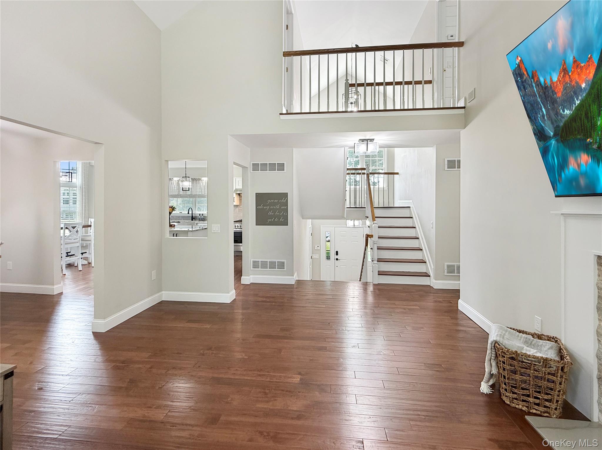 201 Windsor Road Fishkill, NY 12524 - Photo 10 of 32