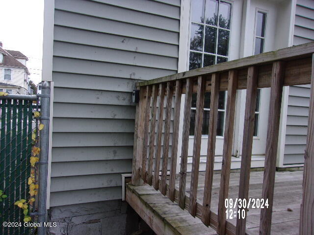 35 James Street Schenectady, NY 12304 - Photo 11 of 56 103_8346