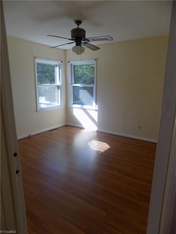 162 Rhodes Road Eden, NC 27288 - Photo 10 of 15 3rd Bedroom