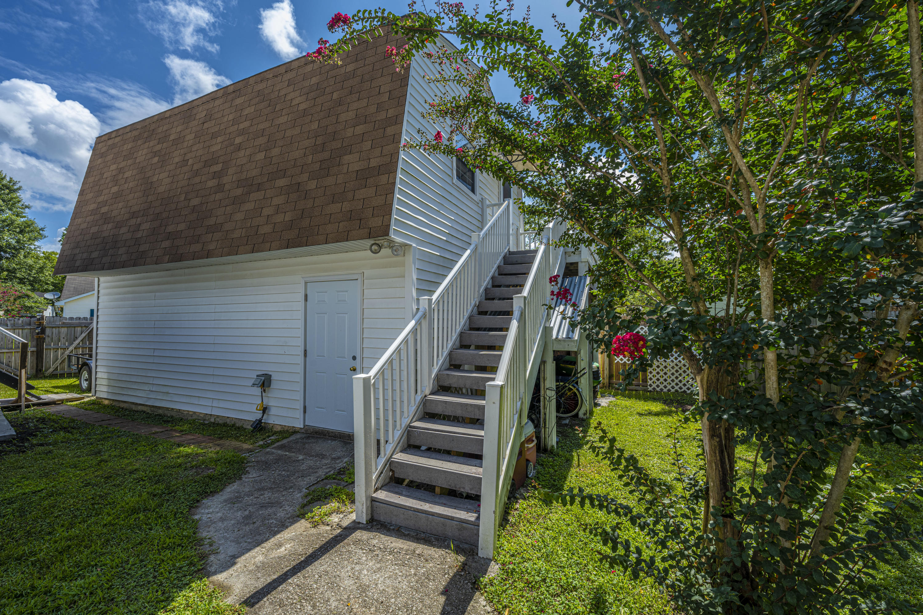 131 Lancashire Road Summerville, SC 29486 - Photo 33 of 48 131LancashireRd50