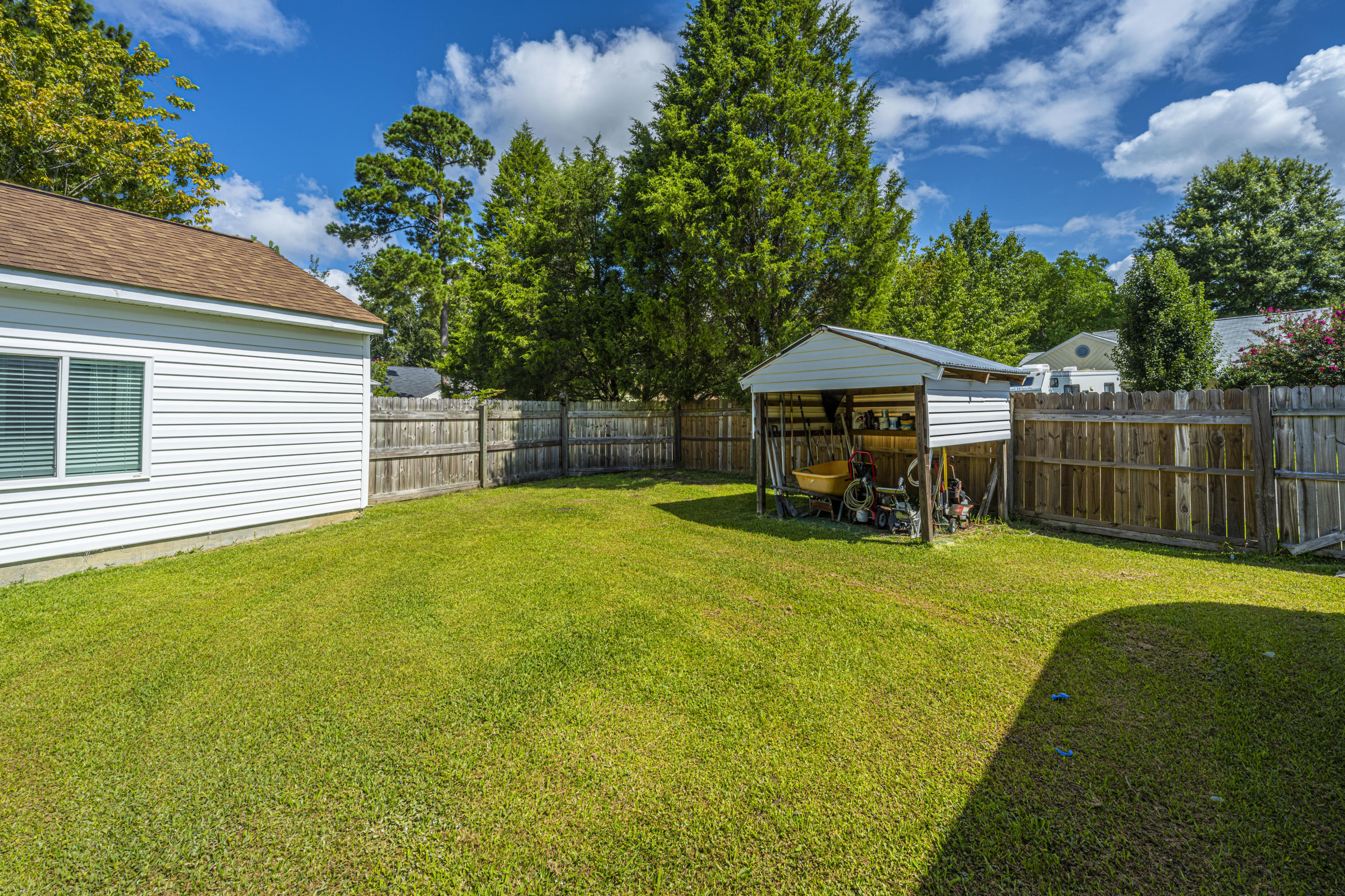 131 Lancashire Road Summerville, SC 29486 - Photo 46 of 48 131LancashireRd39