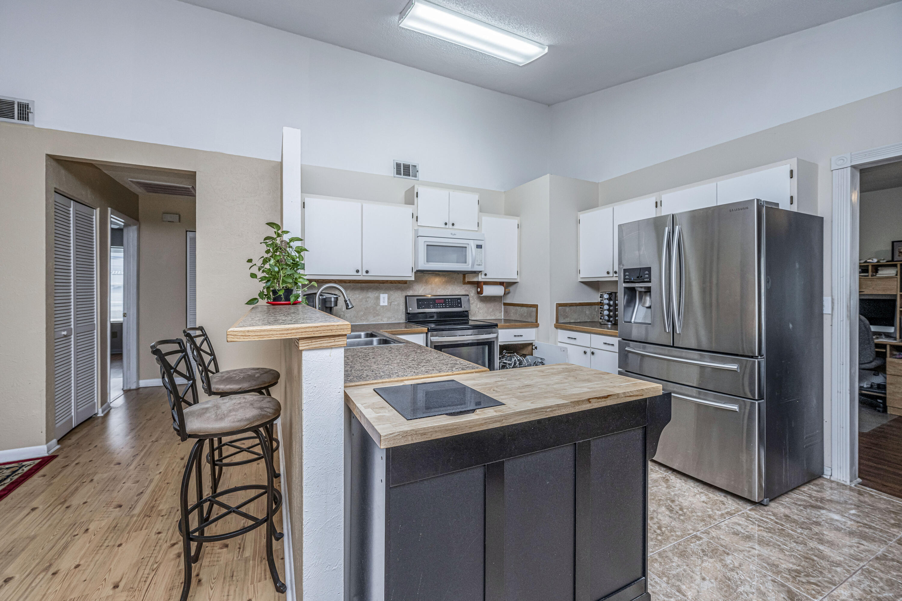 131 Lancashire Road Summerville, SC 29486 - Photo 10 of 48 131LancashireRd17