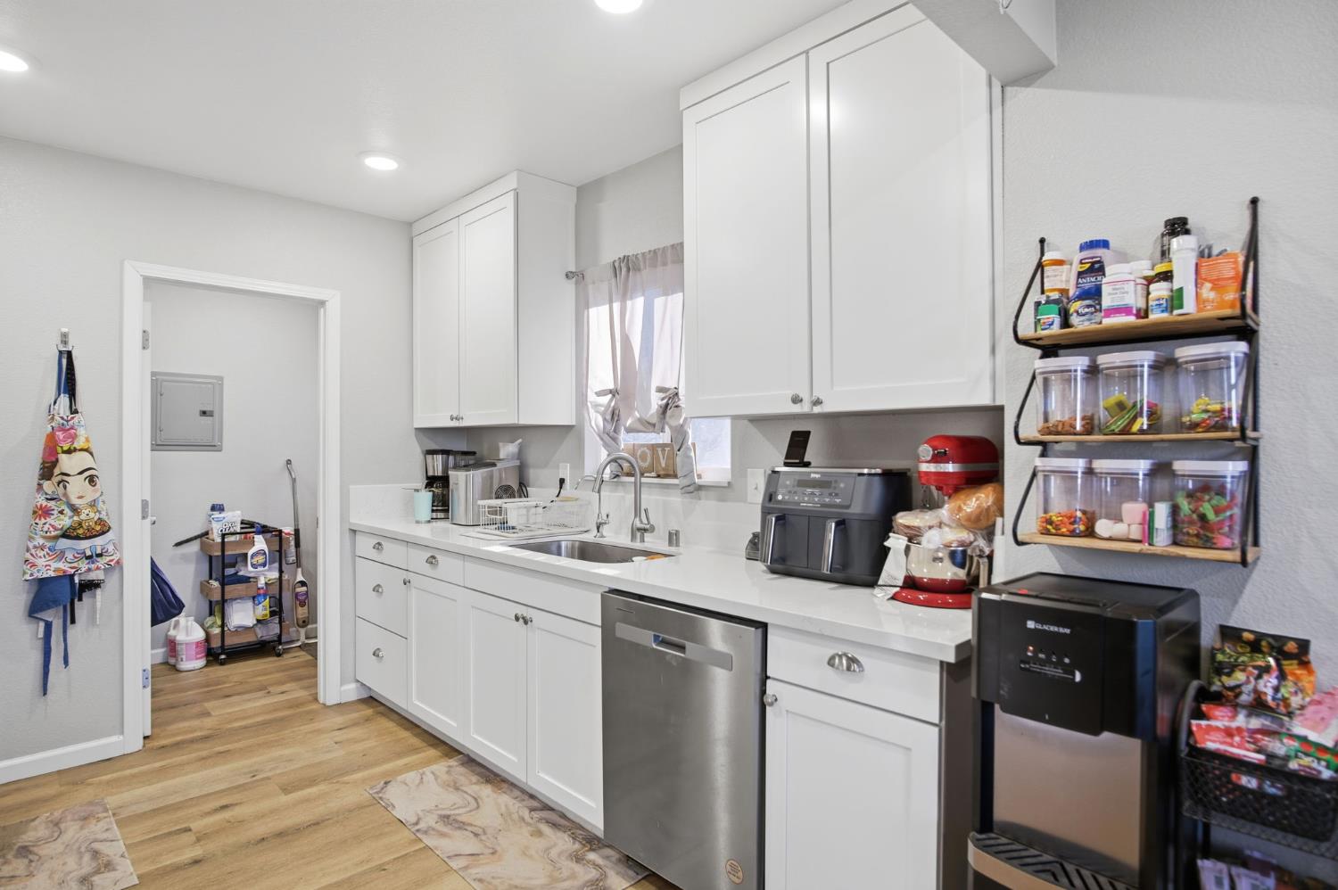 8708 Wilson Street Patterson, CA 95363 - Photo 11 of 26