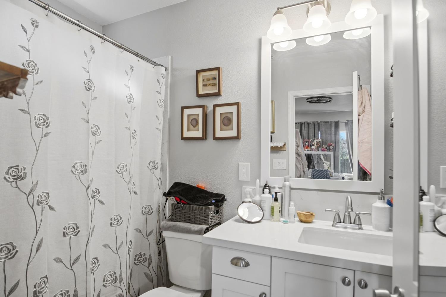 8708 Wilson Street Patterson, CA 95363 - Photo 17 of 26