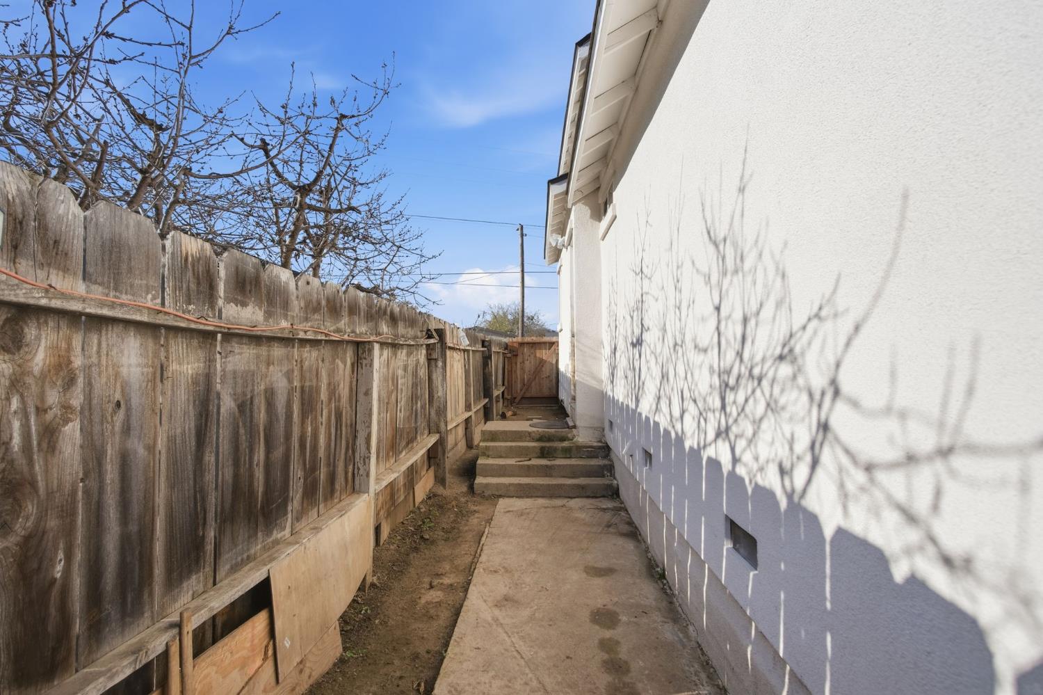 8708 Wilson Street Patterson, CA 95363 - Photo 22 of 26