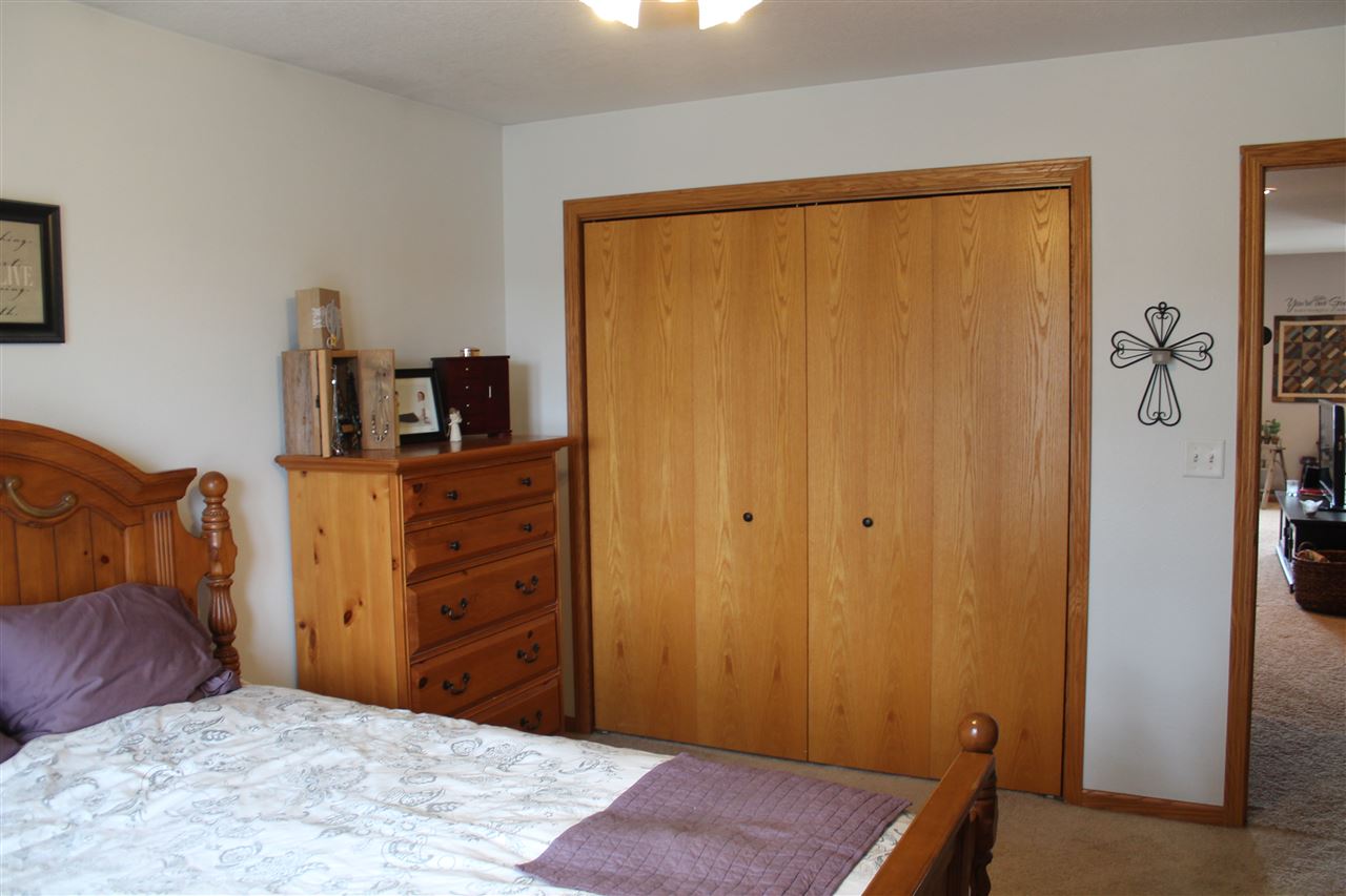 112 Sanders Street Lone Tree, IA 52755 - Photo 7 of 22 Gallery Image 7
