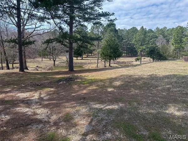 $289,900 | 628 County Road 420, Poplar Bluff, MO 63901