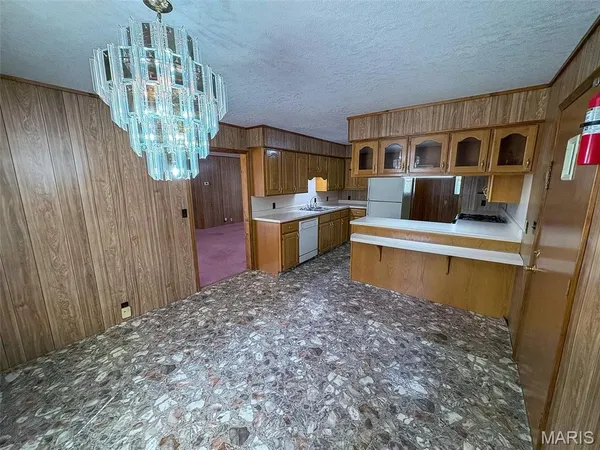 $289,900 | 628 County Road 420, Poplar Bluff, MO 63901