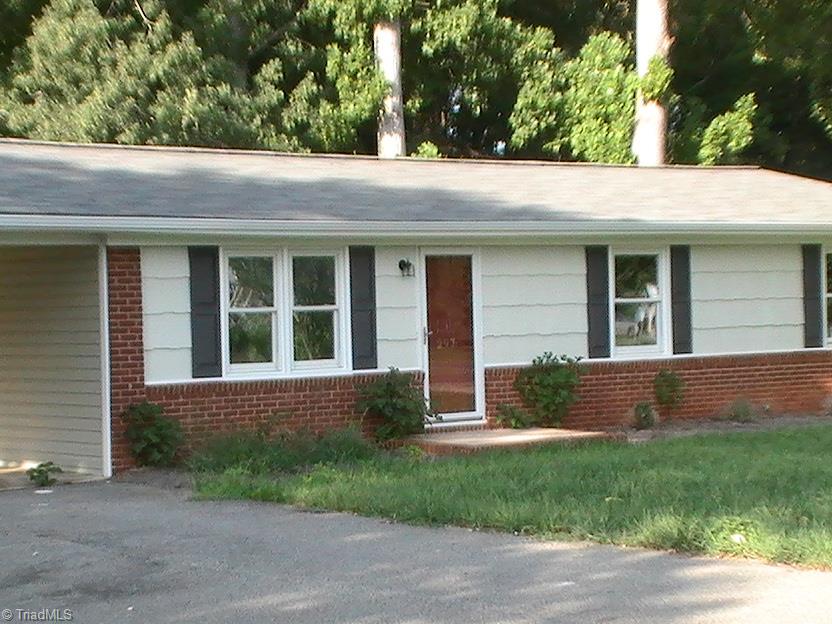 297 Danner Road Mocksville, NC 27028 - Photo 2 of 13 Gallery Image 2