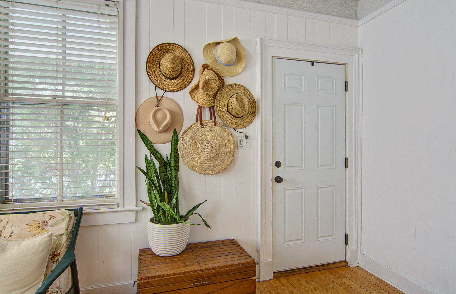 26 Gordon Street Charleston, SC 29403 - Photo 5 of 23 5