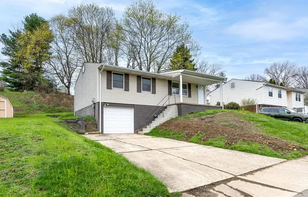 $215,000 | 3272 Bradbury Drive, Aliquippa, PA 15001