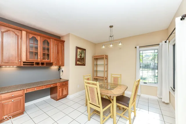 $535,000 | 5276 Oakbrook Drive, Plainfield, IN 46168