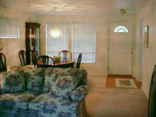413 Lindsay Road Carnegie, PA 15106 - Photo 3 of 8 Other.