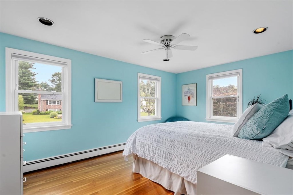 14 Winthrop Road Hingham, MA 02043 - Photo 20 of 38 Gallery Image 20