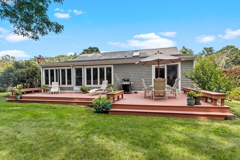 14 Winthrop Road Hingham, MA 02043 - Photo 34 of 38 Gallery Image 34