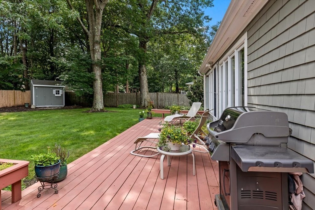 14 Winthrop Road Hingham, MA 02043 - Photo 36 of 38 Gallery Image 36