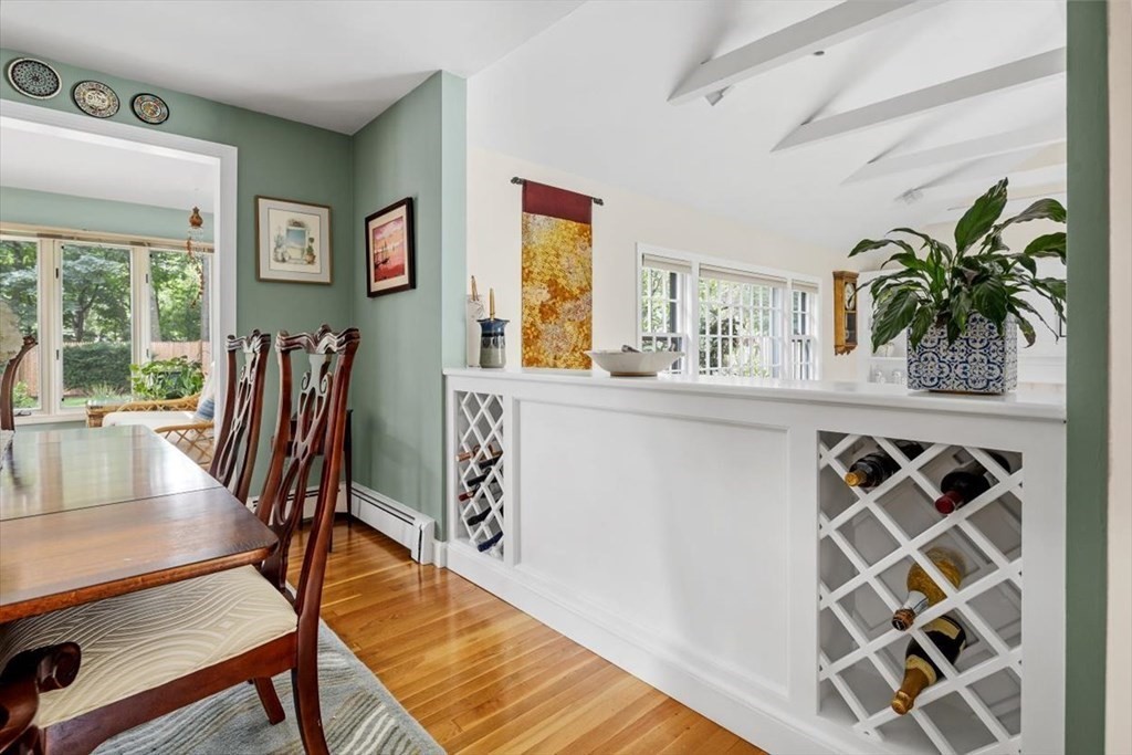14 Winthrop Road Hingham, MA 02043 - Photo 5 of 38 Gallery Image 5