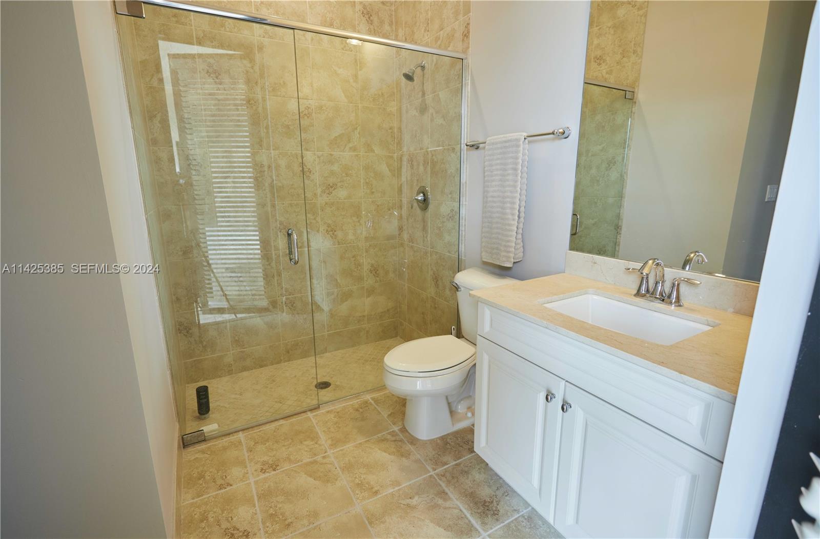 4431 Estates Road Davie, FL 33328 - Photo 15 of 53 Gallery Image 15