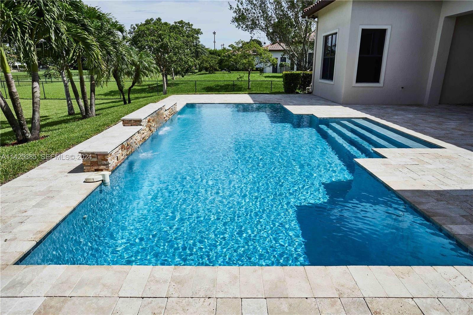 4431 Estates Road Davie, FL 33328 - Photo 30 of 53 Gallery Image 30