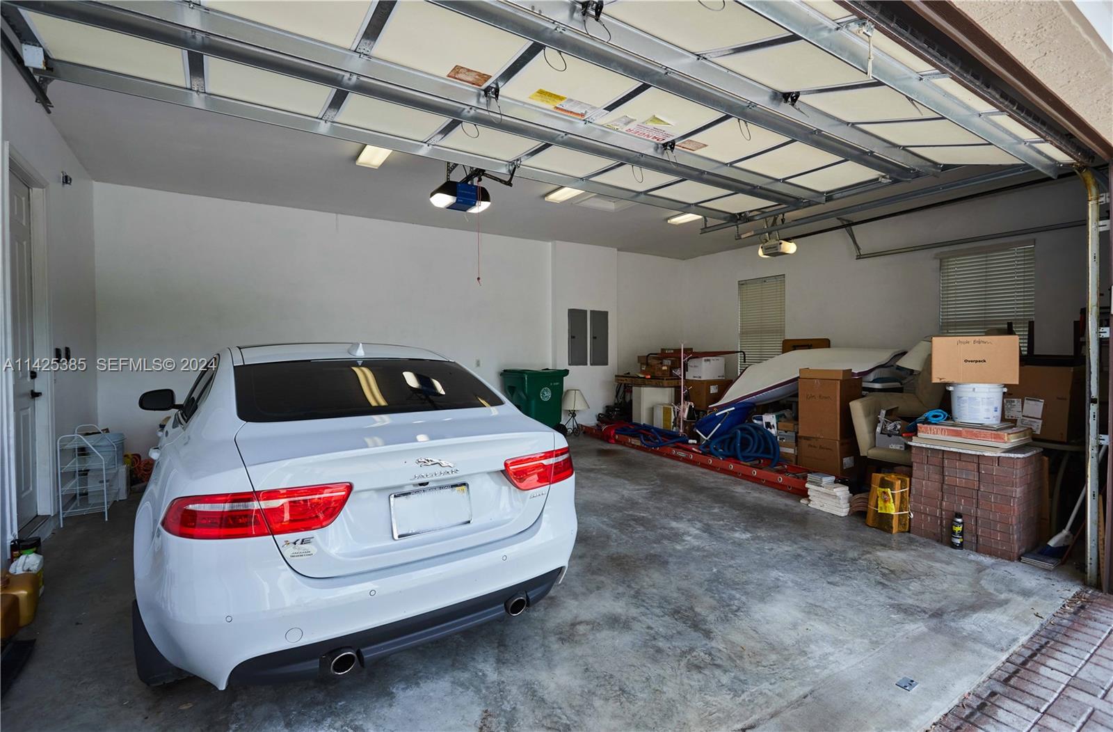 4431 Estates Road Davie, FL 33328 - Photo 36 of 53 Gallery Image 36