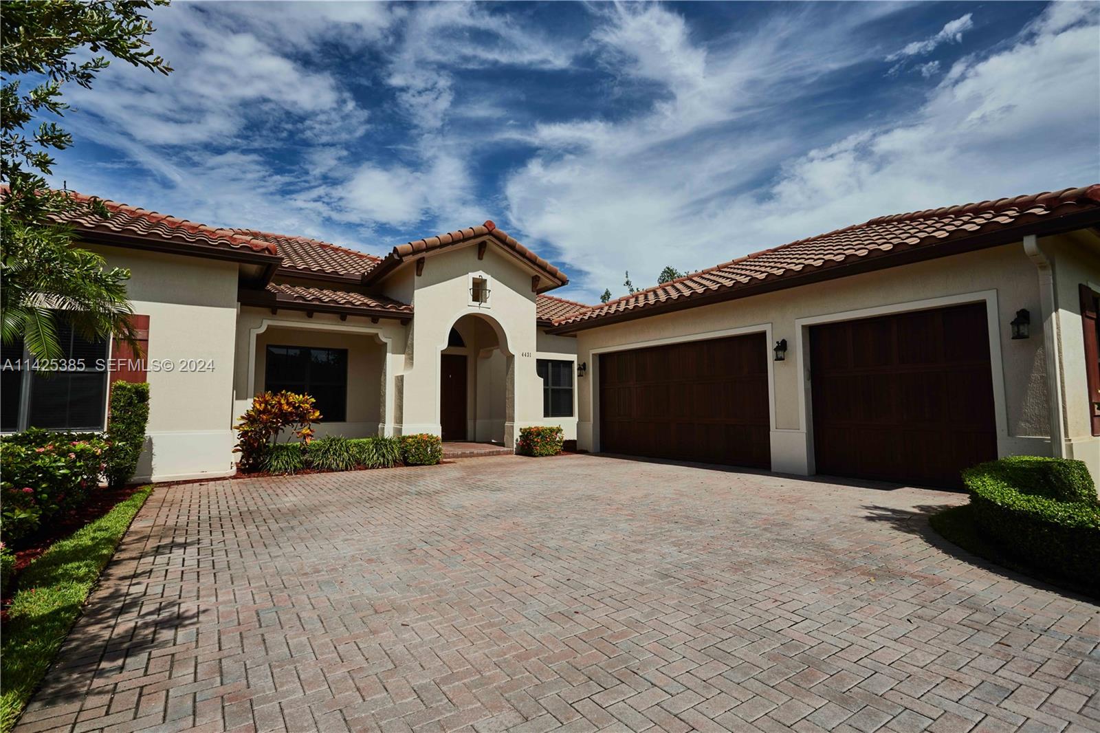 4431 Estates Road Davie, FL 33328 - Photo 37 of 53 Gallery Image 37