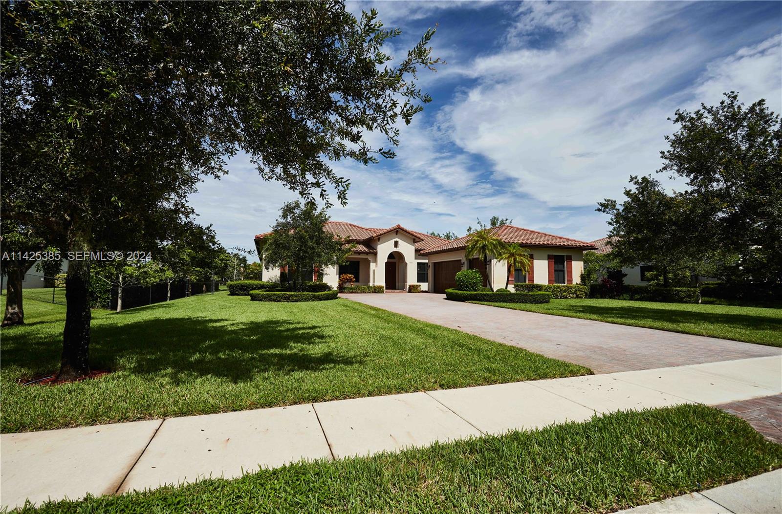 4431 Estates Road Davie, FL 33328 - Photo 38 of 53 Gallery Image 38