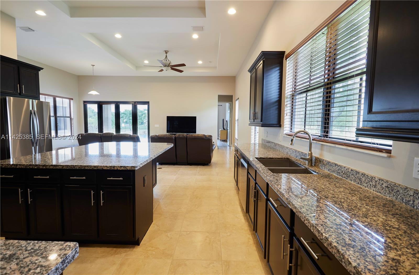 4431 Estates Road Davie, FL 33328 - Photo 7 of 53 Gallery Image 7