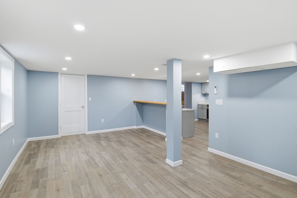 25 Bourne Street Three Rivers, MA 01080 - Photo 32 of 41