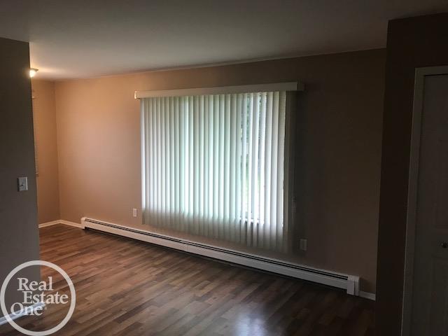 36021 Main Street, Unit 2 New Baltimore, MI 48047 - Photo 9 of 20