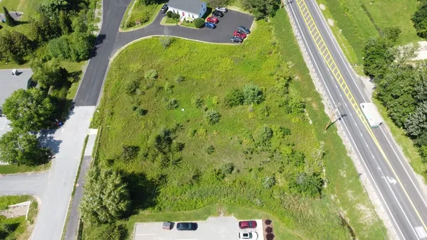 $300,000 | 82 Ballards Corner Road, Unit 5 & 5A, Hinesburg, VT 05461